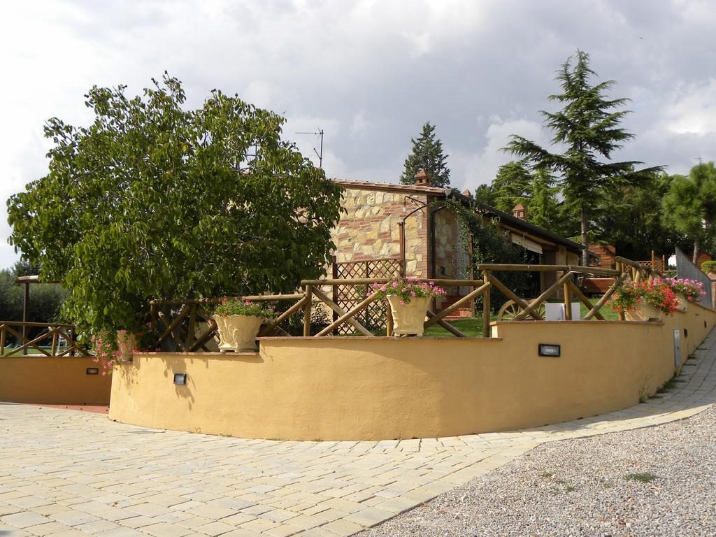 הוילה קאסטיגליונה דל לאגו Agriturismo Privato "La Casa Del Sole" מראה חיצוני תמונה