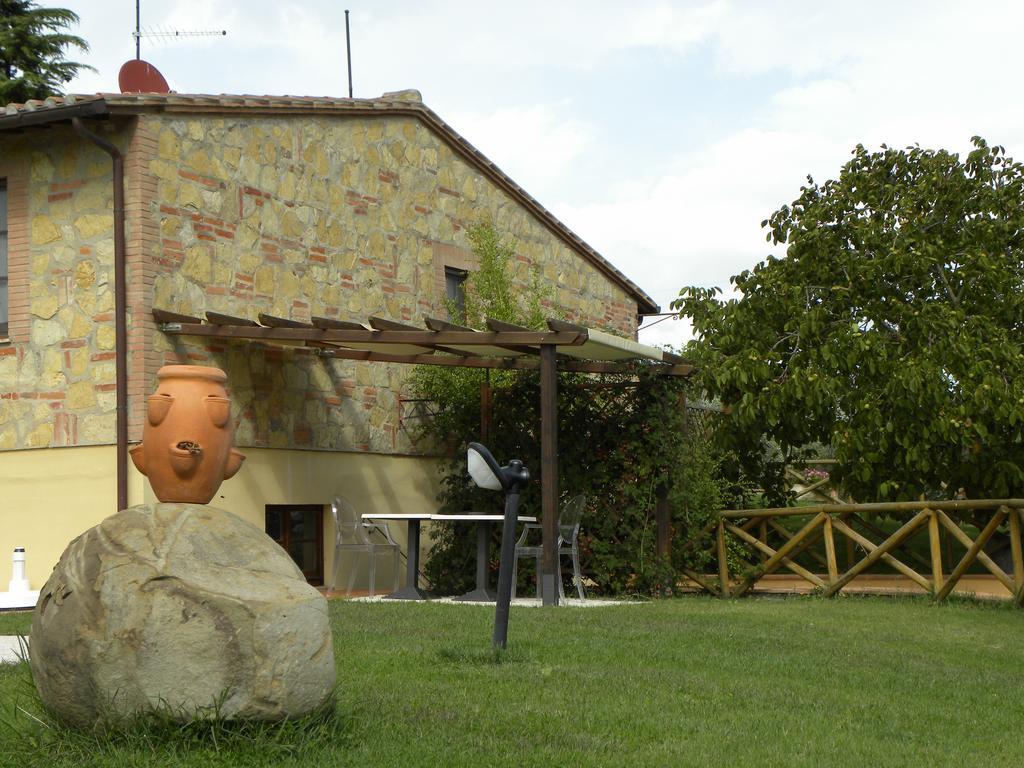 הוילה קאסטיגליונה דל לאגו Agriturismo Privato "La Casa Del Sole" מראה חיצוני תמונה